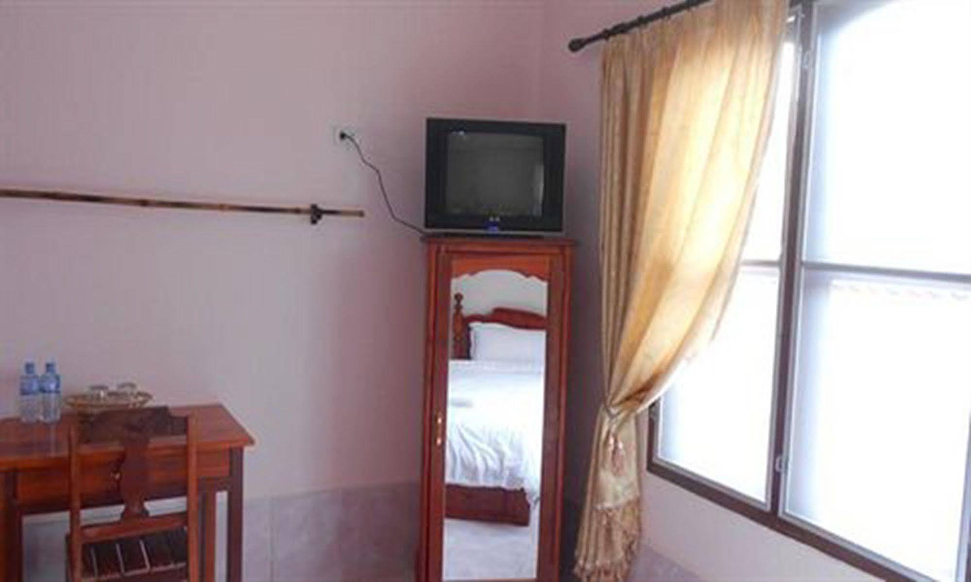 Hotel Khamkhoun Wientian Zewnętrze zdjęcie